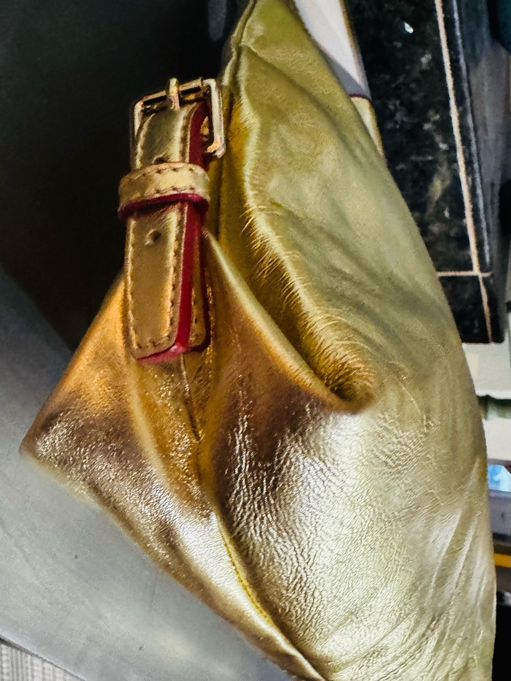 Dooney & Bourke Metallic Gold Leather Logo Lock Sac Hobo Shoulder Bag like new - Picture 12 of 16